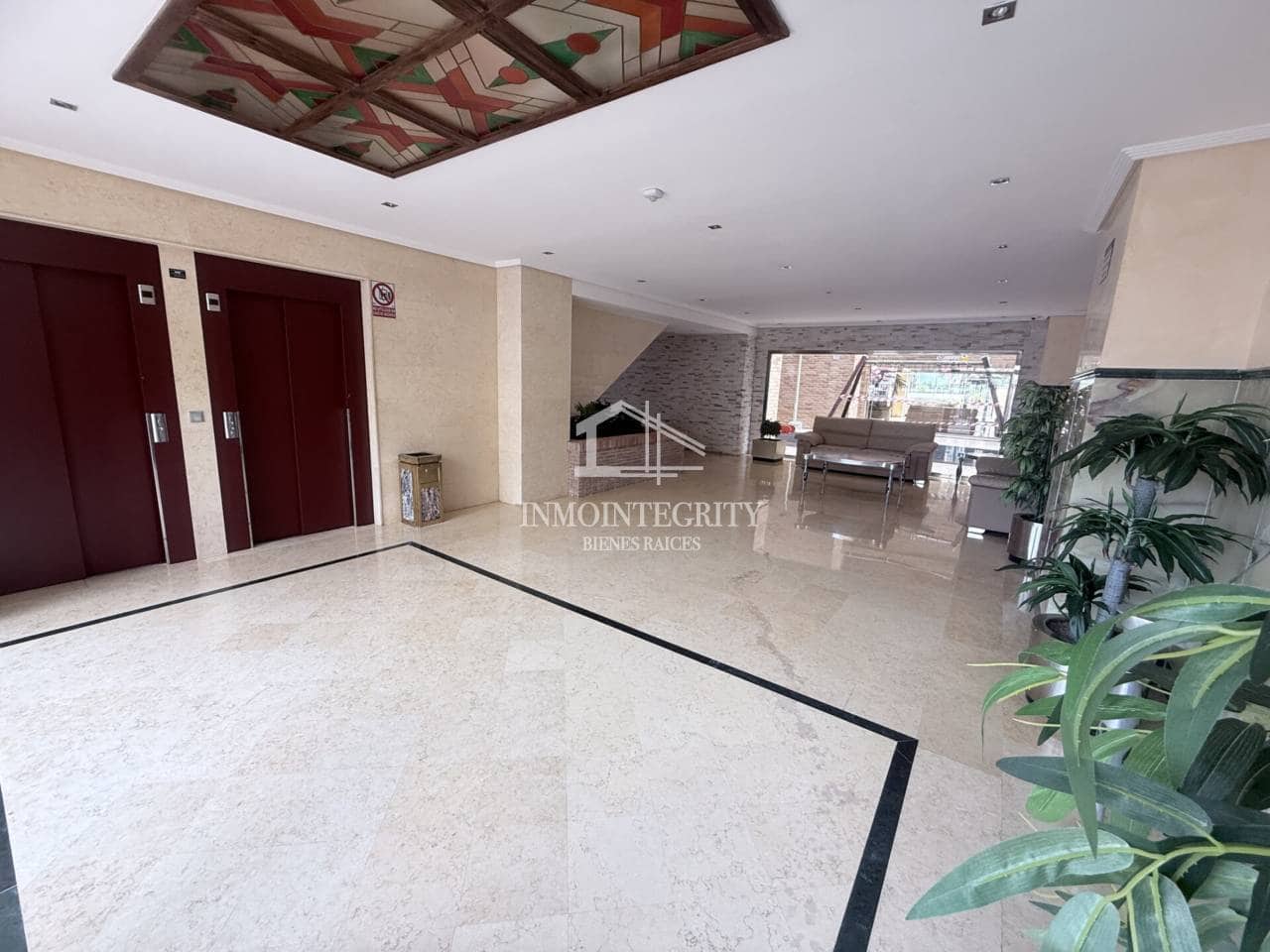 2 slaapkamer Appartement te koop in Oropesa  met zwembad garage - € 145.000 (Ref: 10052219)