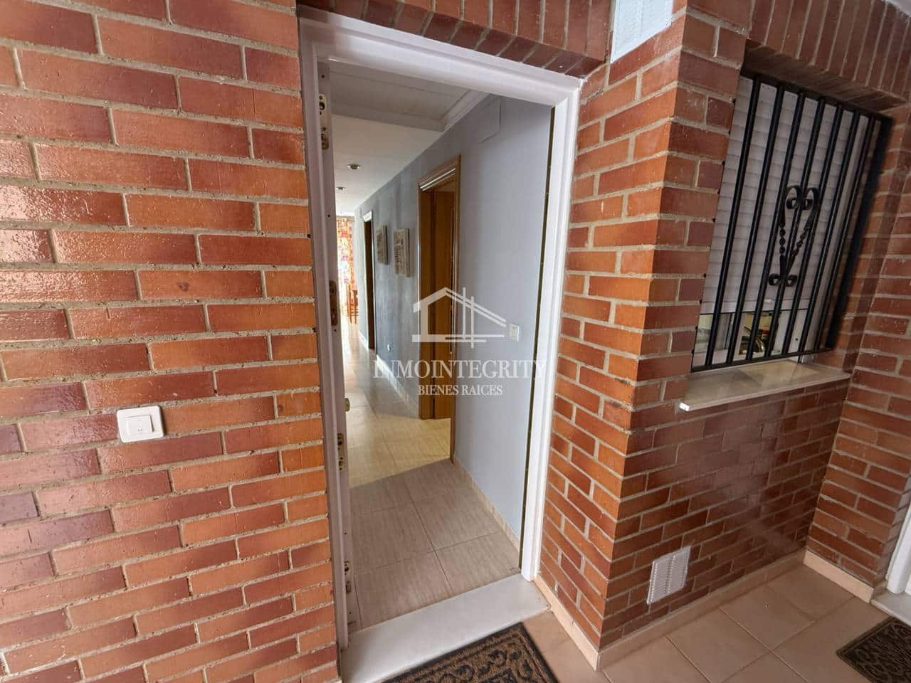2 sypialnia Apartament na sprzedaż w Oropesa  z basenem garażem - 175 000 € (Ref: 10052220)