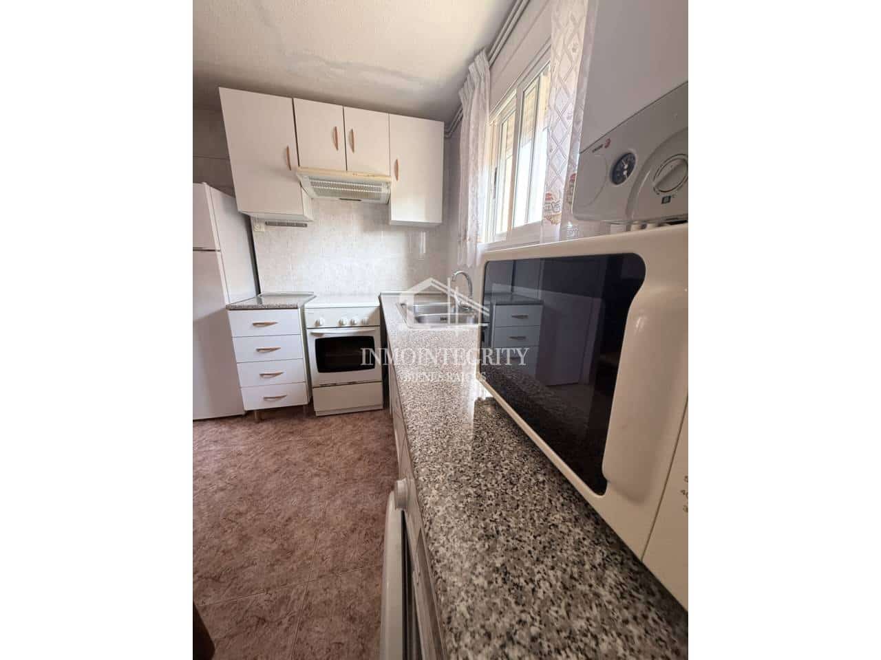 3 Zimmer Wohnung zu verkaufen in Castello de la Plana mit Garage - 88.000 € (Ref: 10052221)
