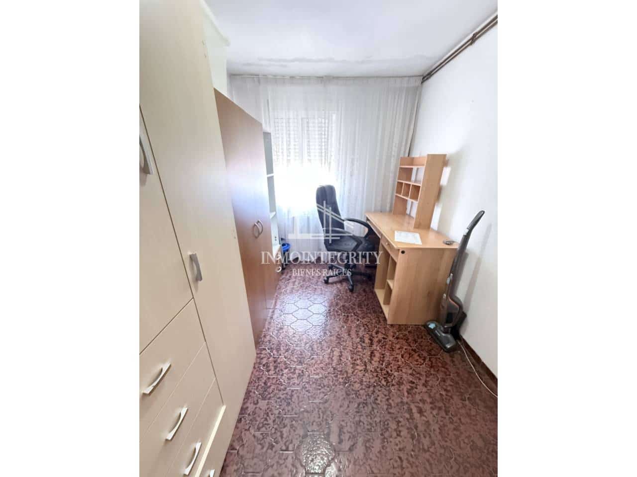 3 Zimmer Wohnung zu verkaufen in Castello de la Plana mit Garage - 88.000 € (Ref: 10052221)