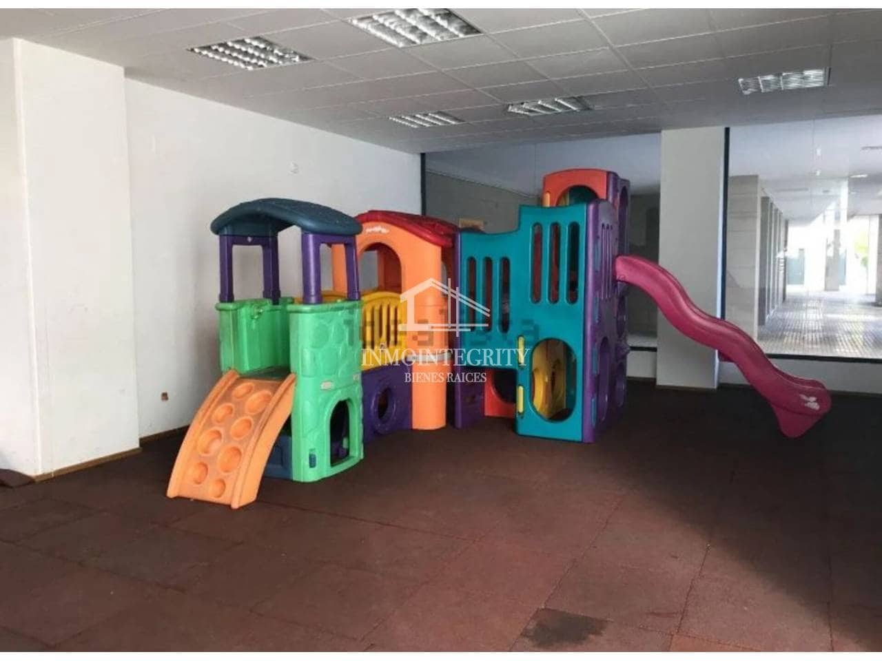 2 sypialnia Apartament na sprzedaż w Oropesa  z basenem garażem - 210 000 € (Ref: 10052223)