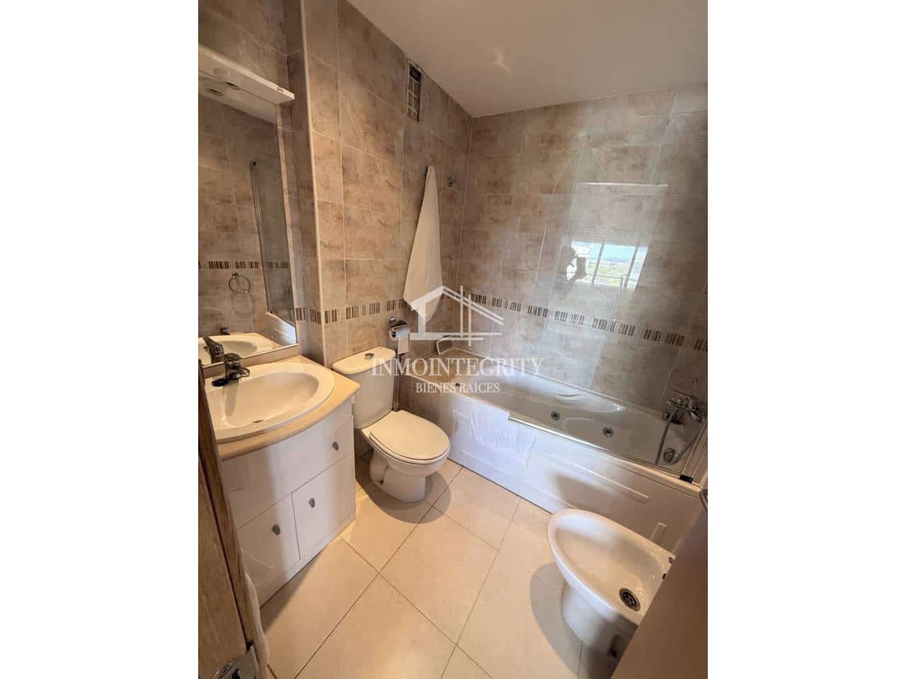 3 bedroom Apartment for sale in Oropesa  with pool garage - € 206,000 (Ref: 10052224)