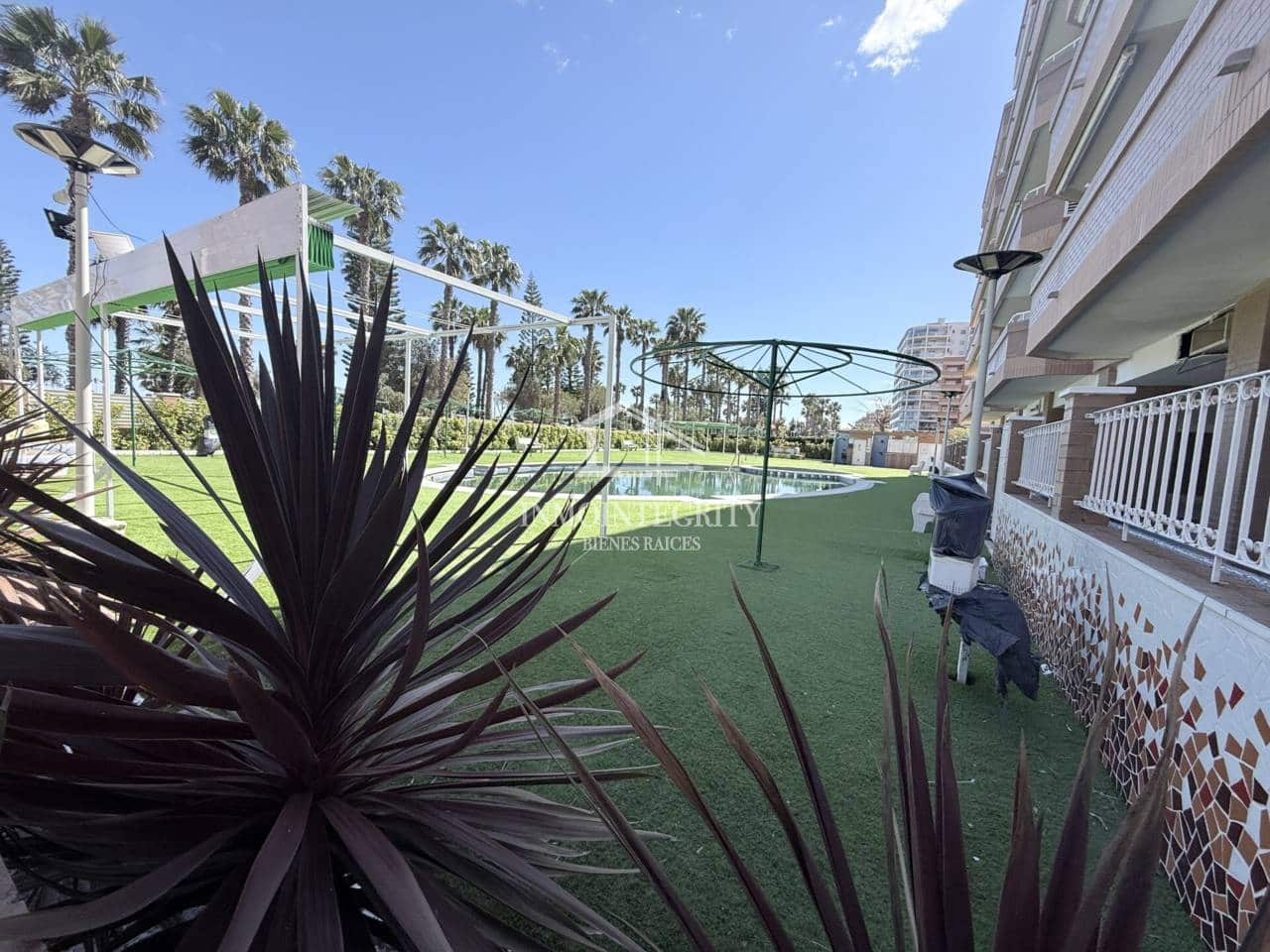 3 bedroom Apartment for sale in Oropesa  with pool garage - € 206,000 (Ref: 10052224)