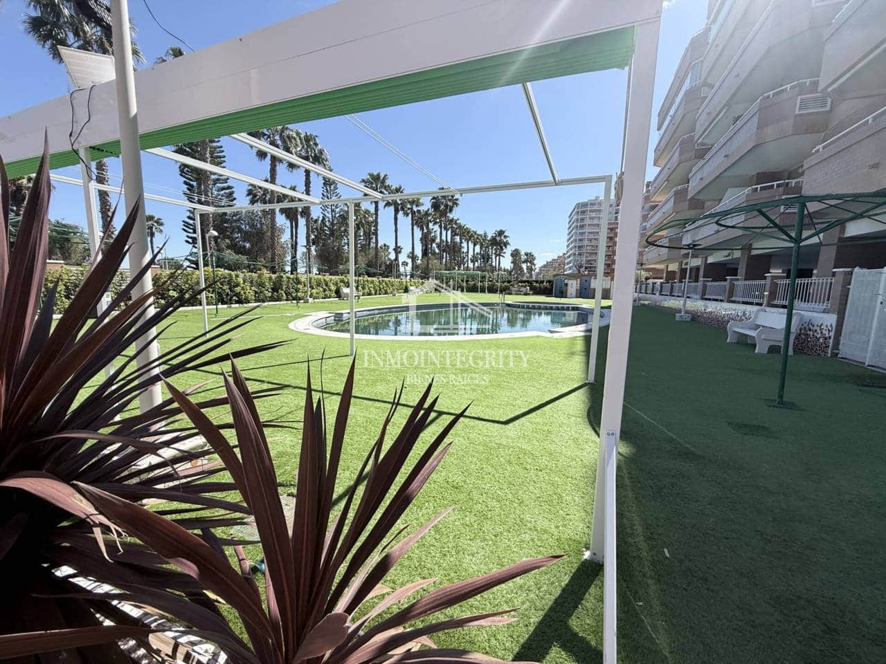 3 bedroom Apartment for sale in Oropesa  with pool garage - € 206,000 (Ref: 10052224)
