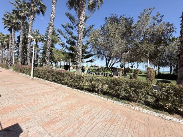 3 quarto Apartamento para venda em Oropesa  com piscina garagem - 206 000 € (Ref: 10052224)