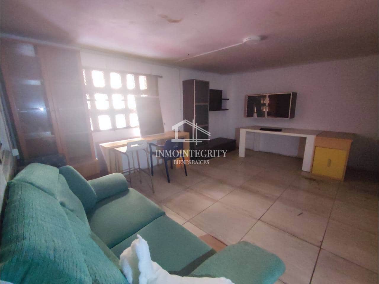 3 slaapkamer Commercieel te koop in Castello de la Plana - € 149.900 (Ref: 10052225)