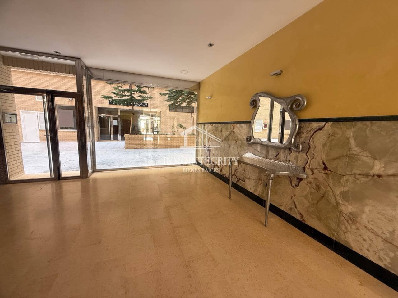 2 Zimmer Apartment zu verkaufen in Oropesa  mit Pool Garage - 225.000 € (Ref: 10052226)