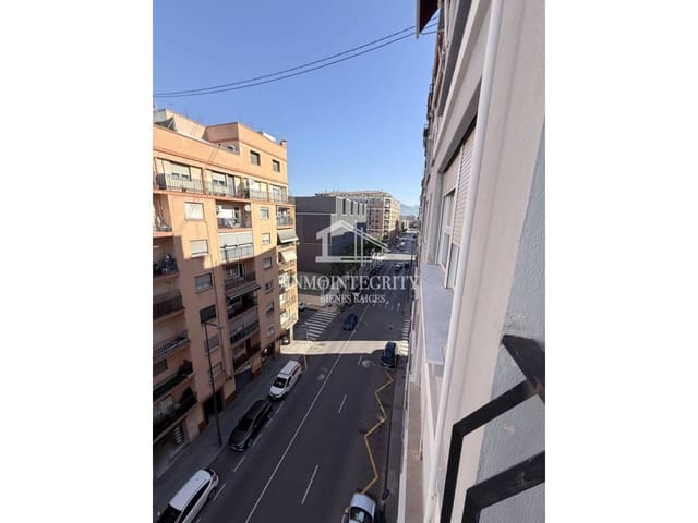 3 slaapkamer Flat te koop in Castelló de la Plana - € 210.000 (Ref: 10052227)
