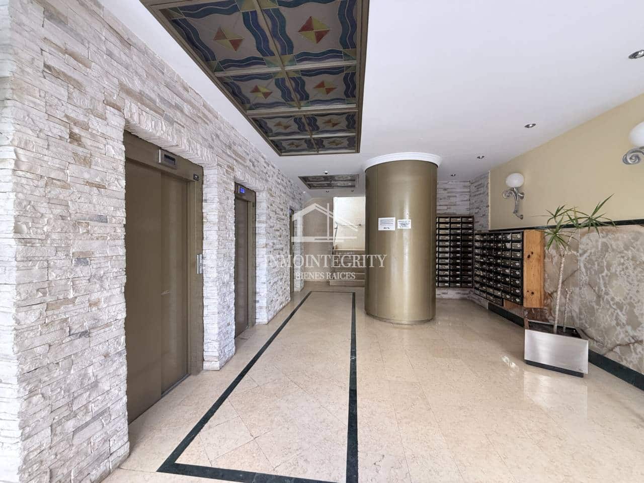 2 sypialnia Apartament na sprzedaż w Oropesa  z basenem garażem - 275 000 € (Ref: 10052229)