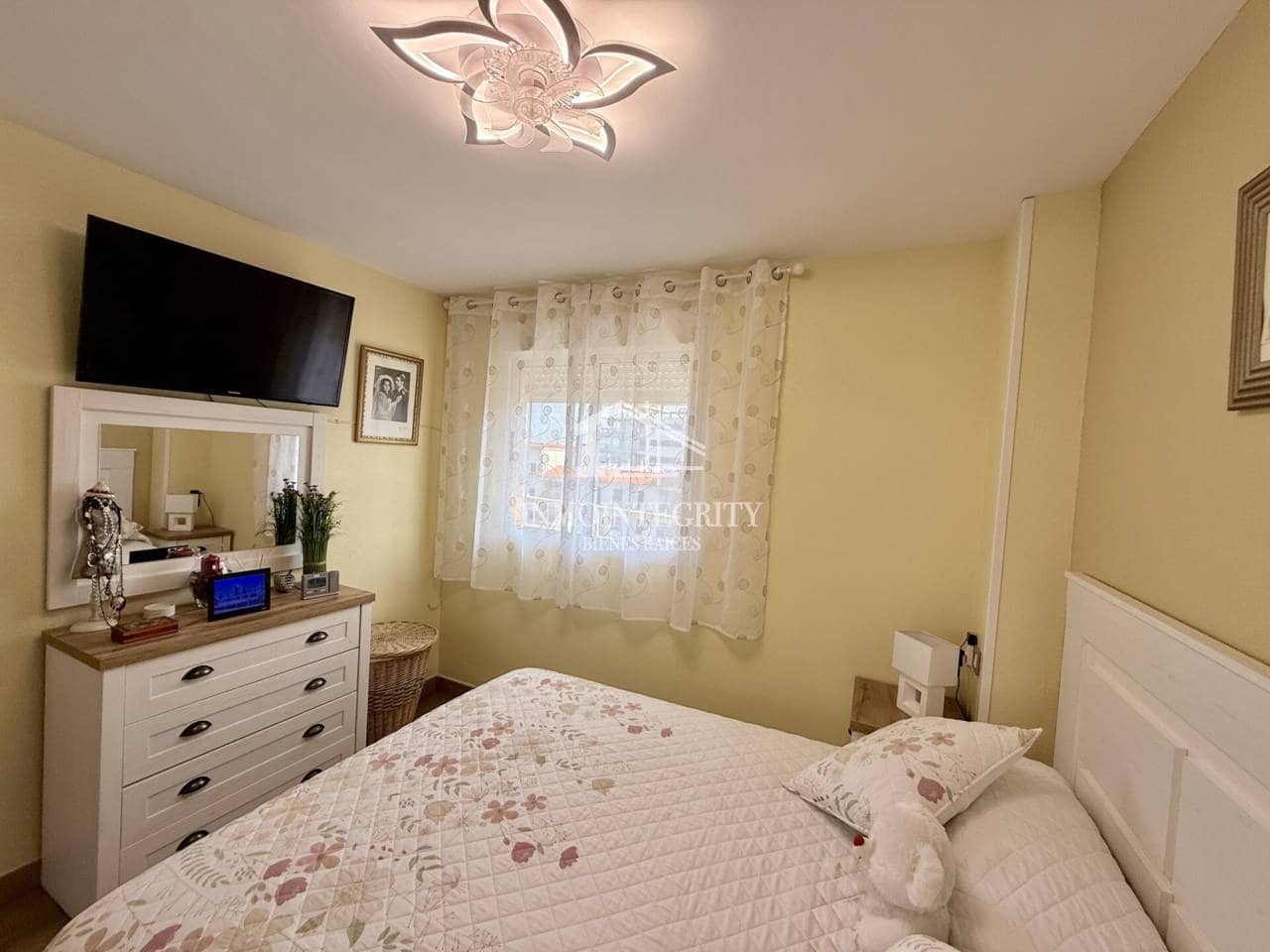 2 sypialnia Apartament na sprzedaż w Oropesa  z basenem garażem - 235 000 € (Ref: 10052230)