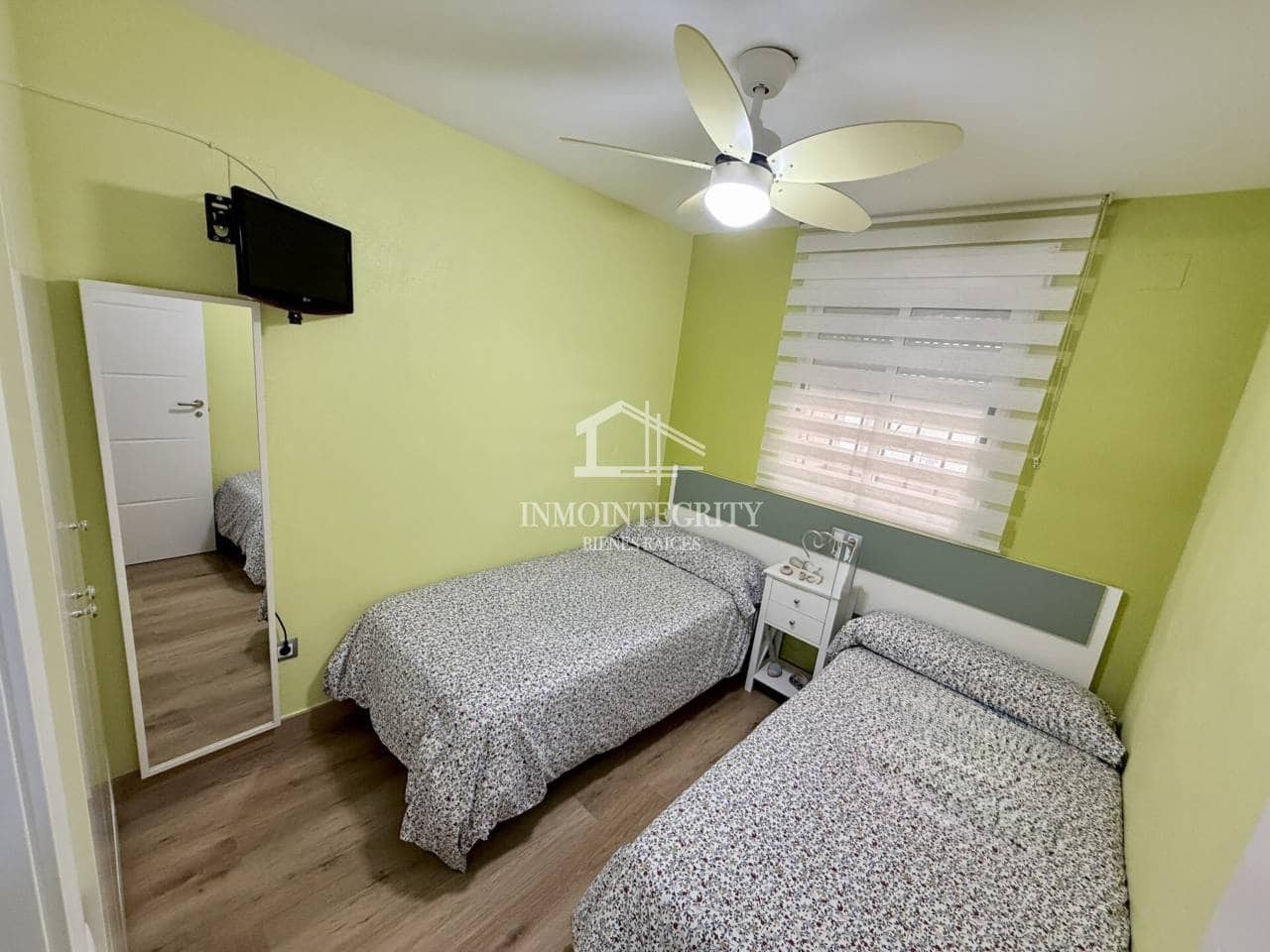 2 sypialnia Apartament na sprzedaż w Oropesa  z basenem garażem - 235 000 € (Ref: 10052230)