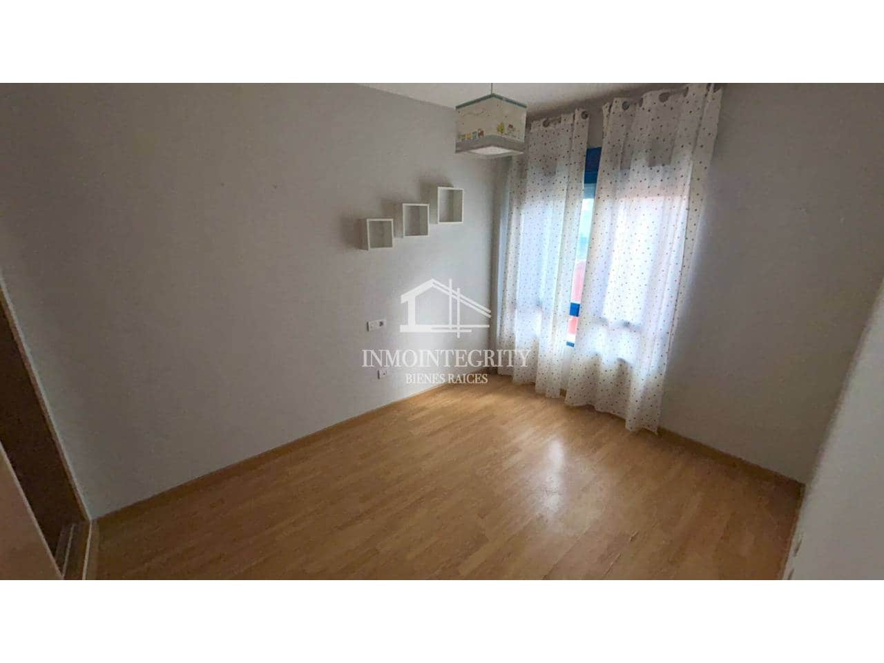 3 Zimmer Reihenhaus zu verkaufen in Almassora / Almazora mit Pool - 149.000 € (Ref: 10052231)