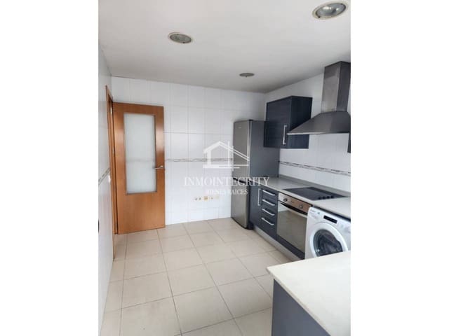 3 Zimmer Reihenhaus zu verkaufen in Almassora / Almazora mit Pool - 149.000 € (Ref: 10052231)