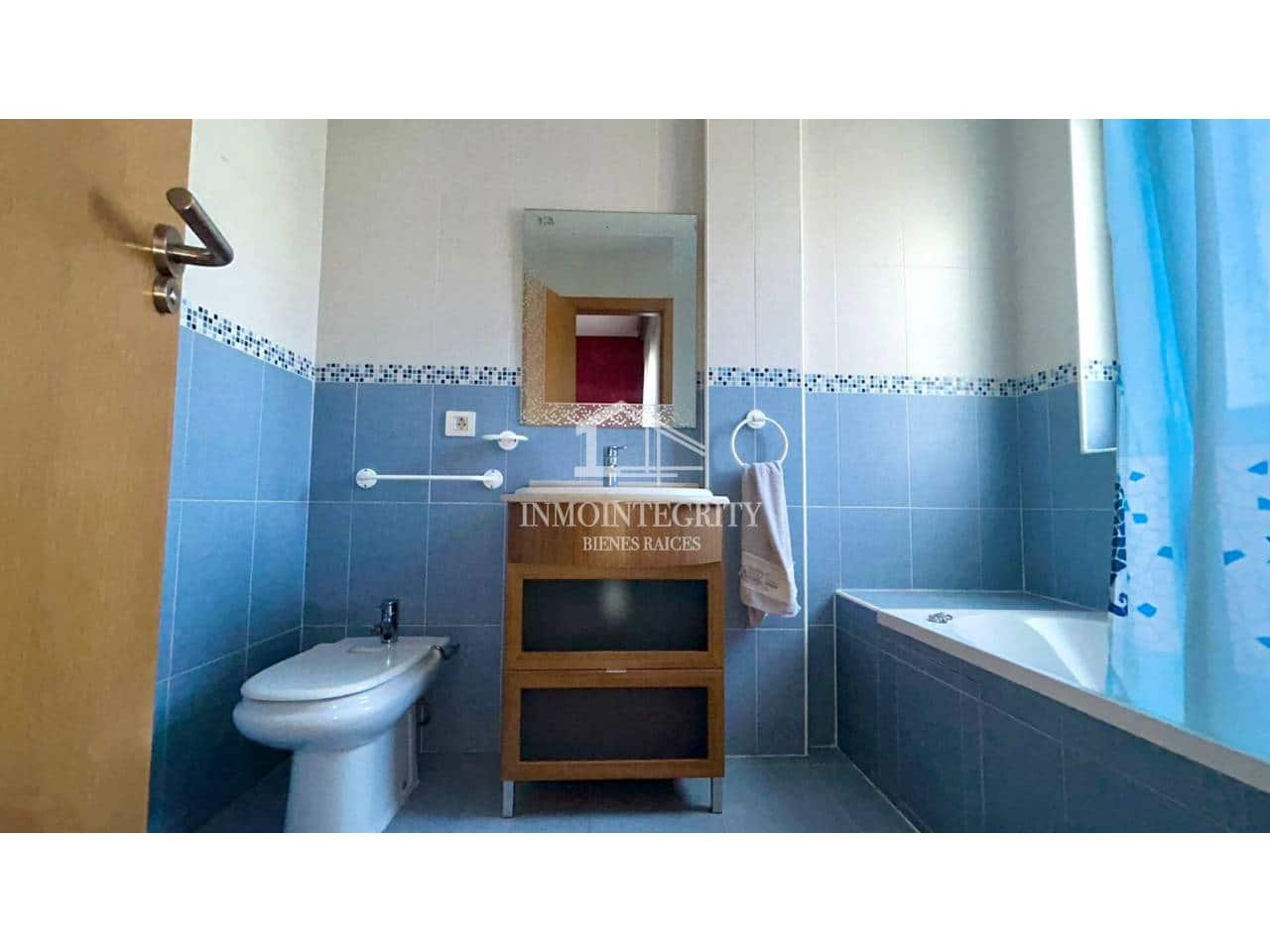 3 Zimmer Reihenhaus zu verkaufen in Almassora / Almazora mit Pool - 149.000 € (Ref: 10052231)