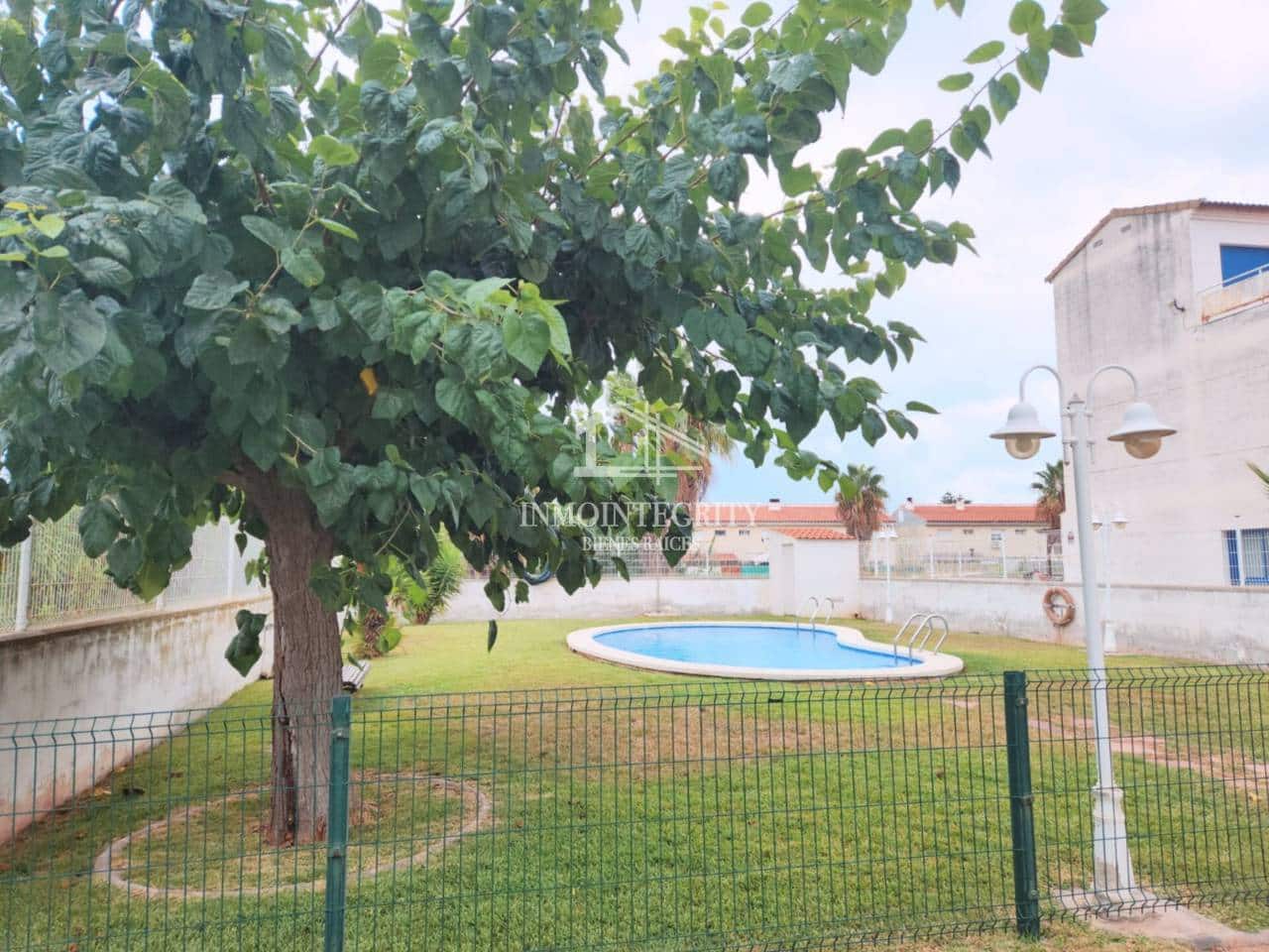 3 Zimmer Reihenhaus zu verkaufen in Almassora / Almazora mit Pool - 149.000 € (Ref: 10052231)