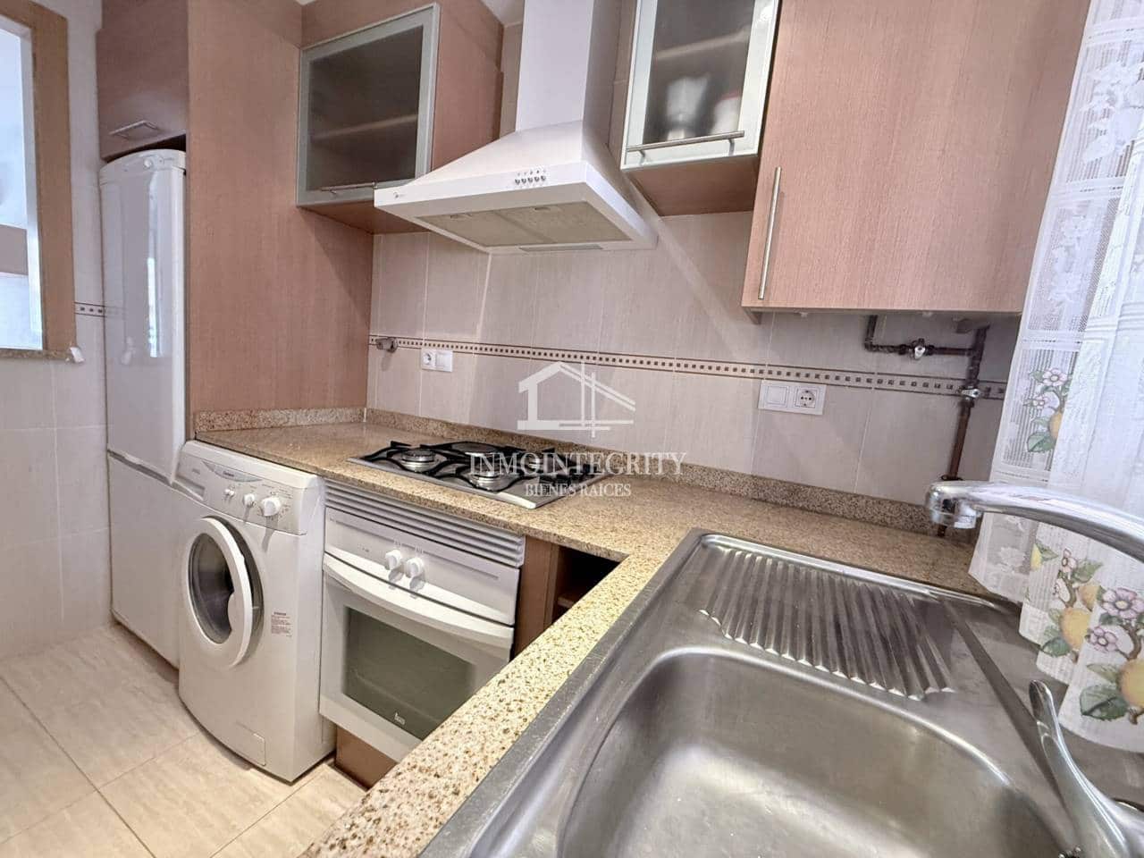 2 bedroom Apartment for sale in Oropesa  with pool garage - € 137,500 (Ref: 10052233)