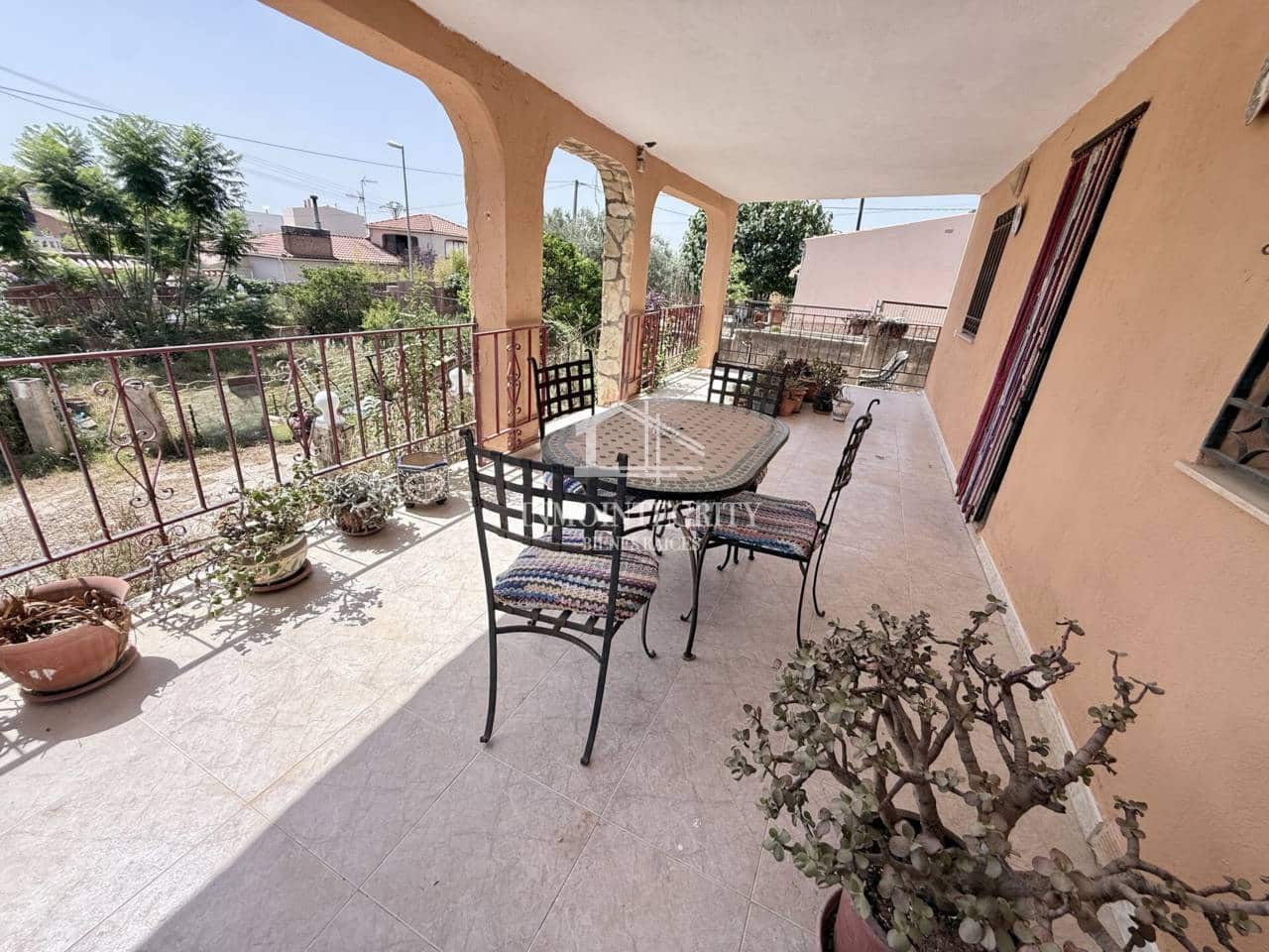 Chalet de 4 habitaciones en L'Alcora en venta con garaje - 160.000 € (Ref: 10052235)