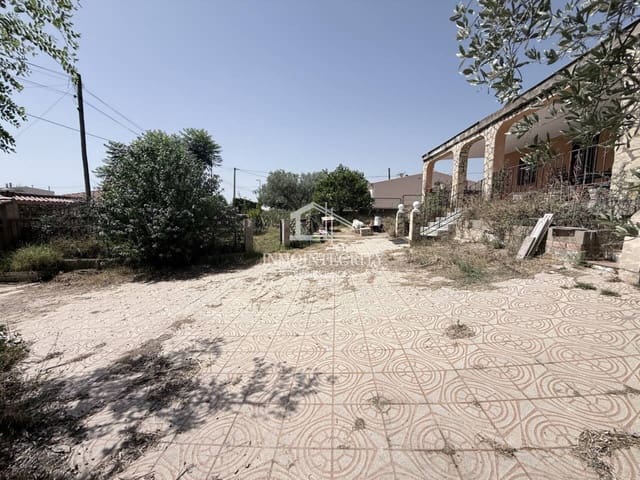Chalet de 4 habitaciones en L'Alcora en venta con garaje - 160.000 € (Ref: 10052235)