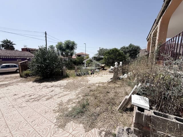 Chalet de 4 habitaciones en L'Alcora en venta con garaje - 160.000 € (Ref: 10052235)