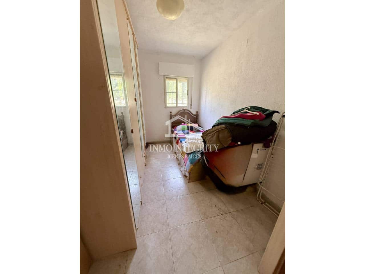 Chalet de 4 habitaciones en L'Alcora en venta con garaje - 160.000 € (Ref: 10052235)