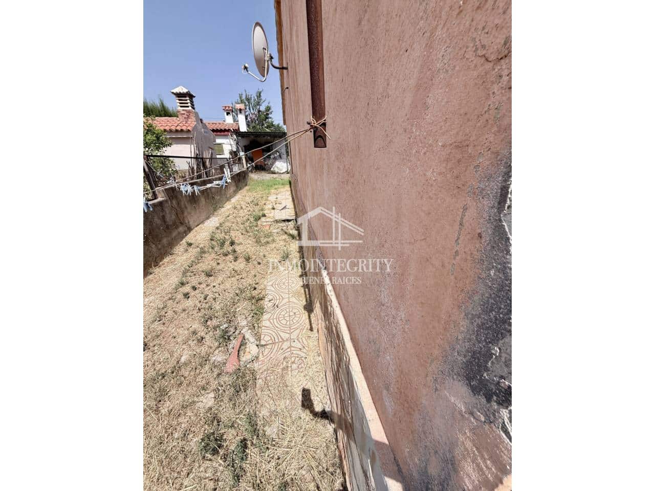 Chalet de 4 habitaciones en L'Alcora en venta con garaje - 160.000 € (Ref: 10052235)