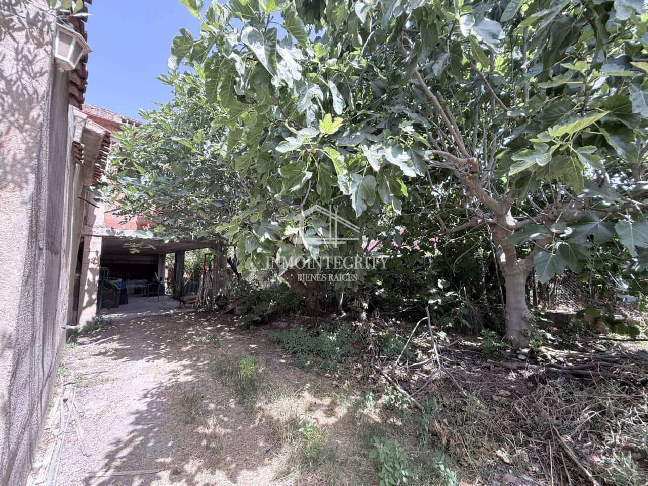Chalet de 4 habitaciones en L'Alcora en venta con garaje - 160.000 € (Ref: 10052235)