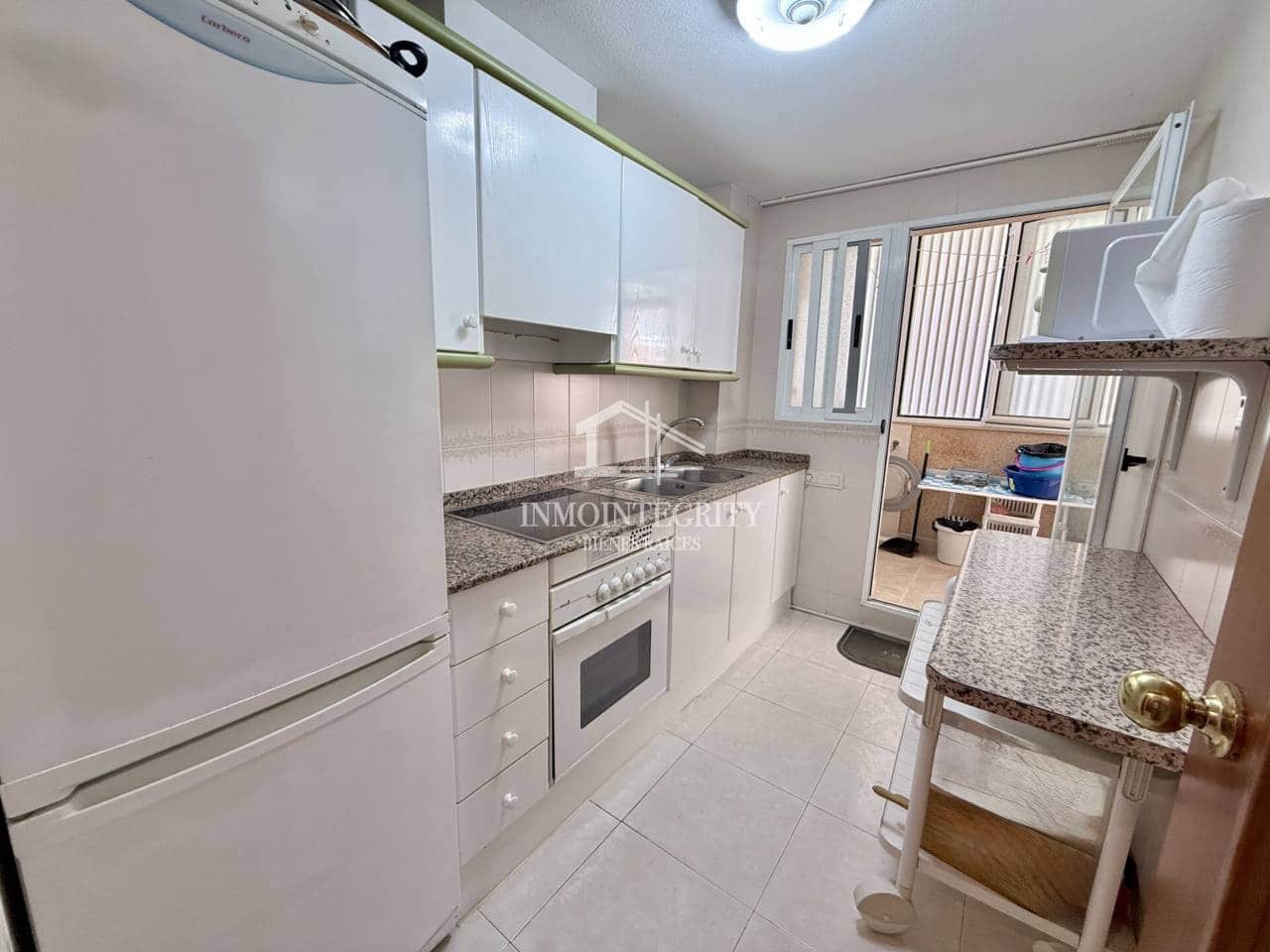 2 sypialnia Apartament na sprzedaż w Oropesa  z basenem garażem - 220 000 € (Ref: 10052236)