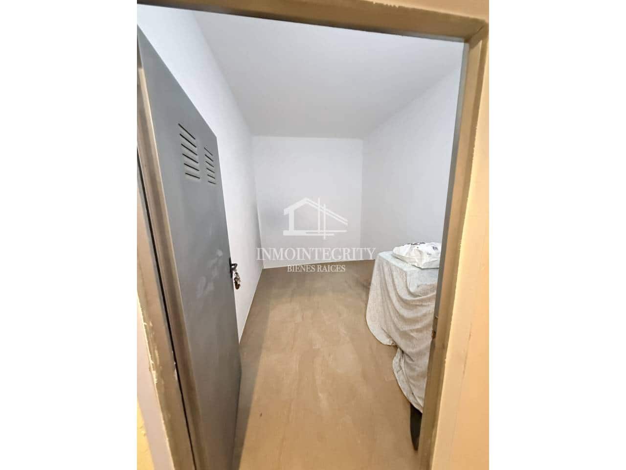 2 sypialnia Apartament na sprzedaż w Oropesa  z basenem garażem - 220 000 € (Ref: 10052236)
