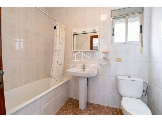 7 sovrum Villa till salu i Castelló de la Plana - 239 000 € (Ref: 10052237)