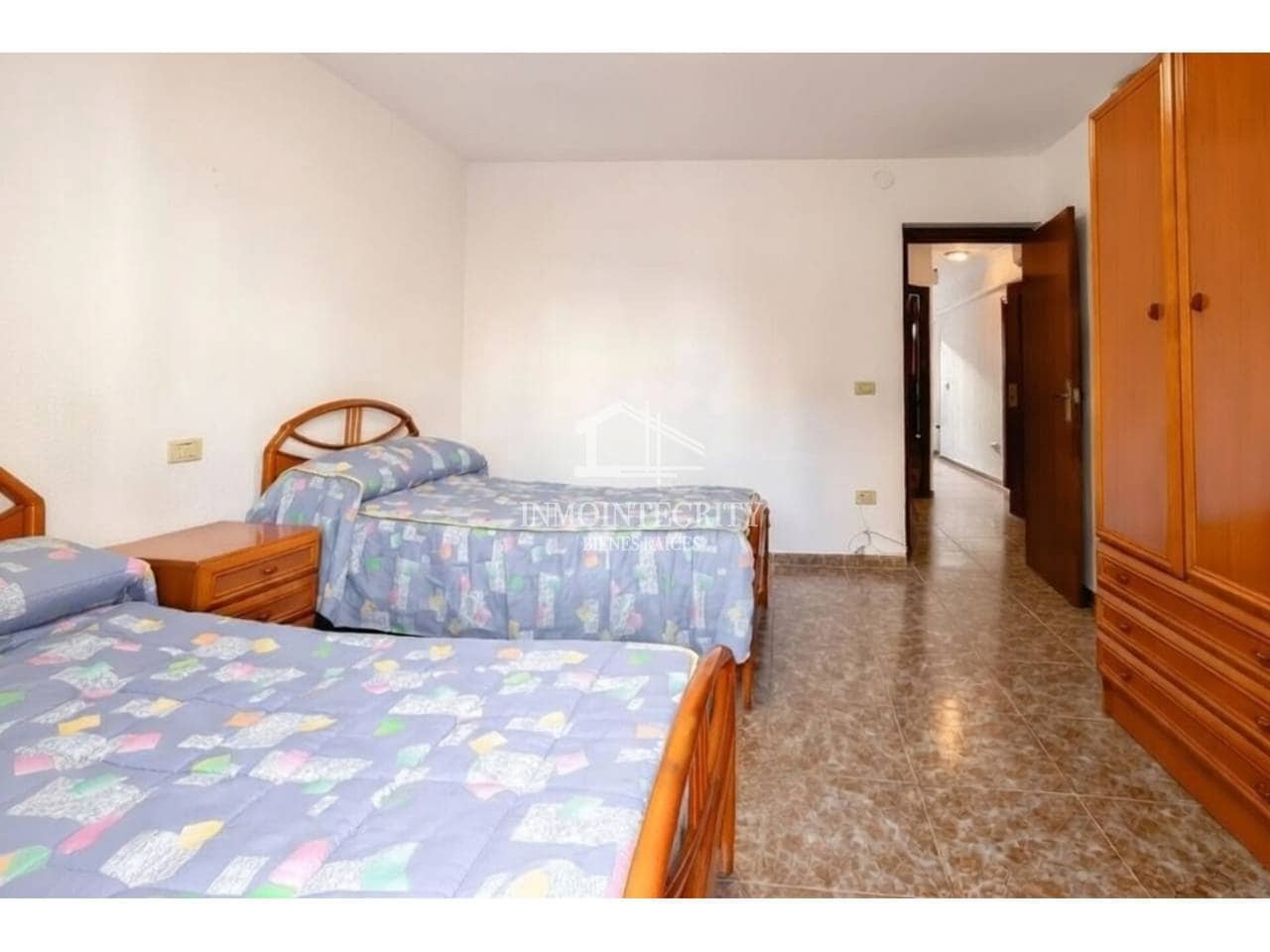 7 sovrum Villa till salu i Castello de la Plana - 239 000 € (Ref: 10052237)