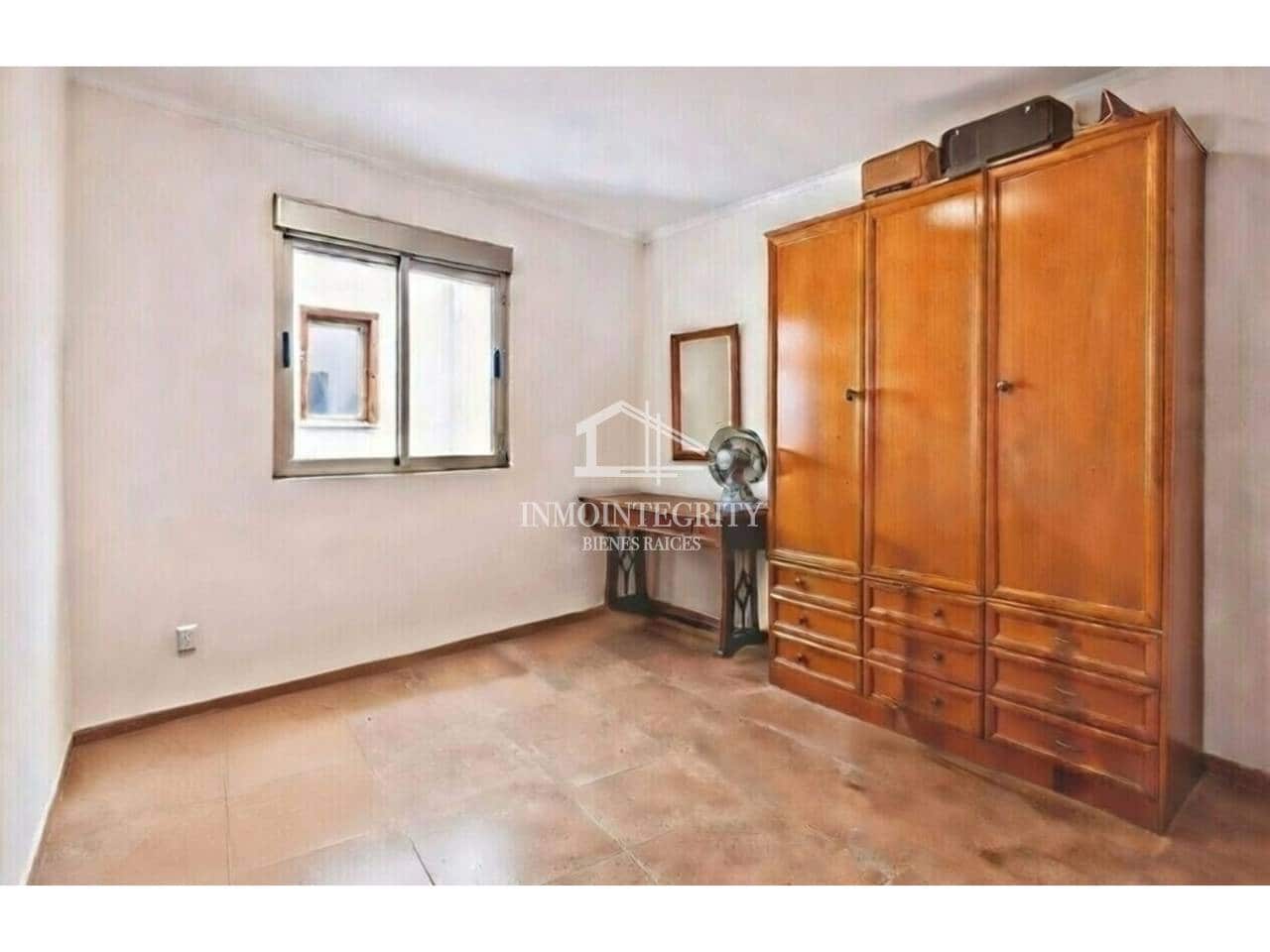 7 sovrum Villa till salu i Castello de la Plana - 239 000 € (Ref: 10052237)