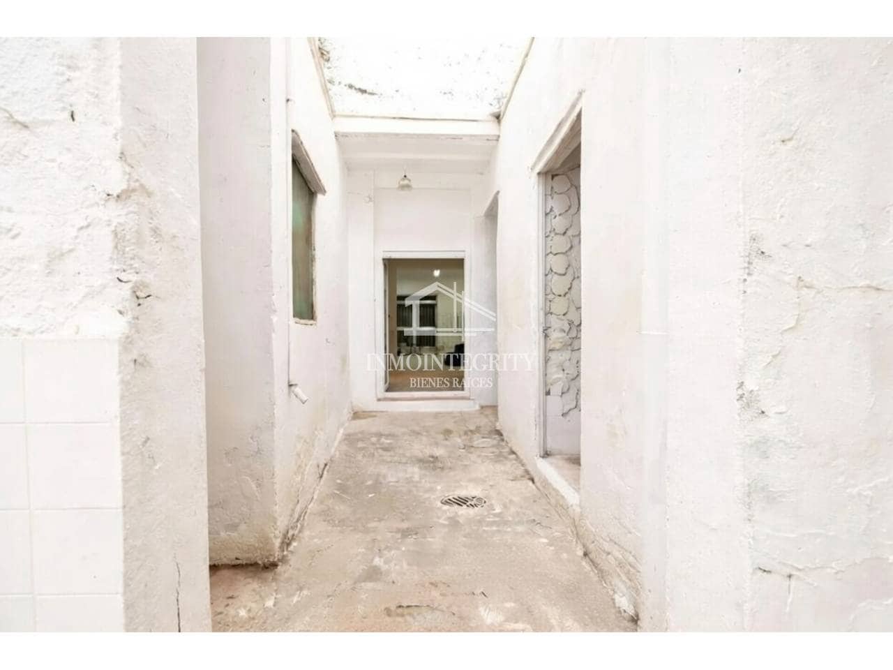7 sovrum Villa till salu i Castello de la Plana - 239 000 € (Ref: 10052237)