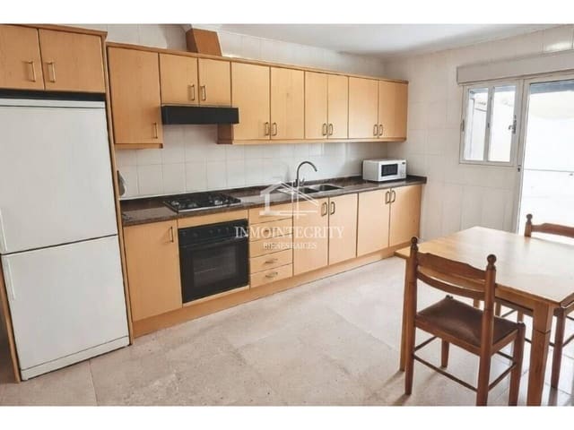 7 sovrum Villa till salu i Castelló de la Plana - 239 000 € (Ref: 10052237)