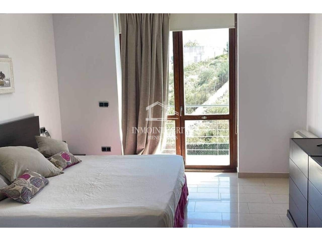5 sypialnia Willa na sprzedaż w Oropesa  z basenem garażem - 1 355 000 € (Ref: 10052238)