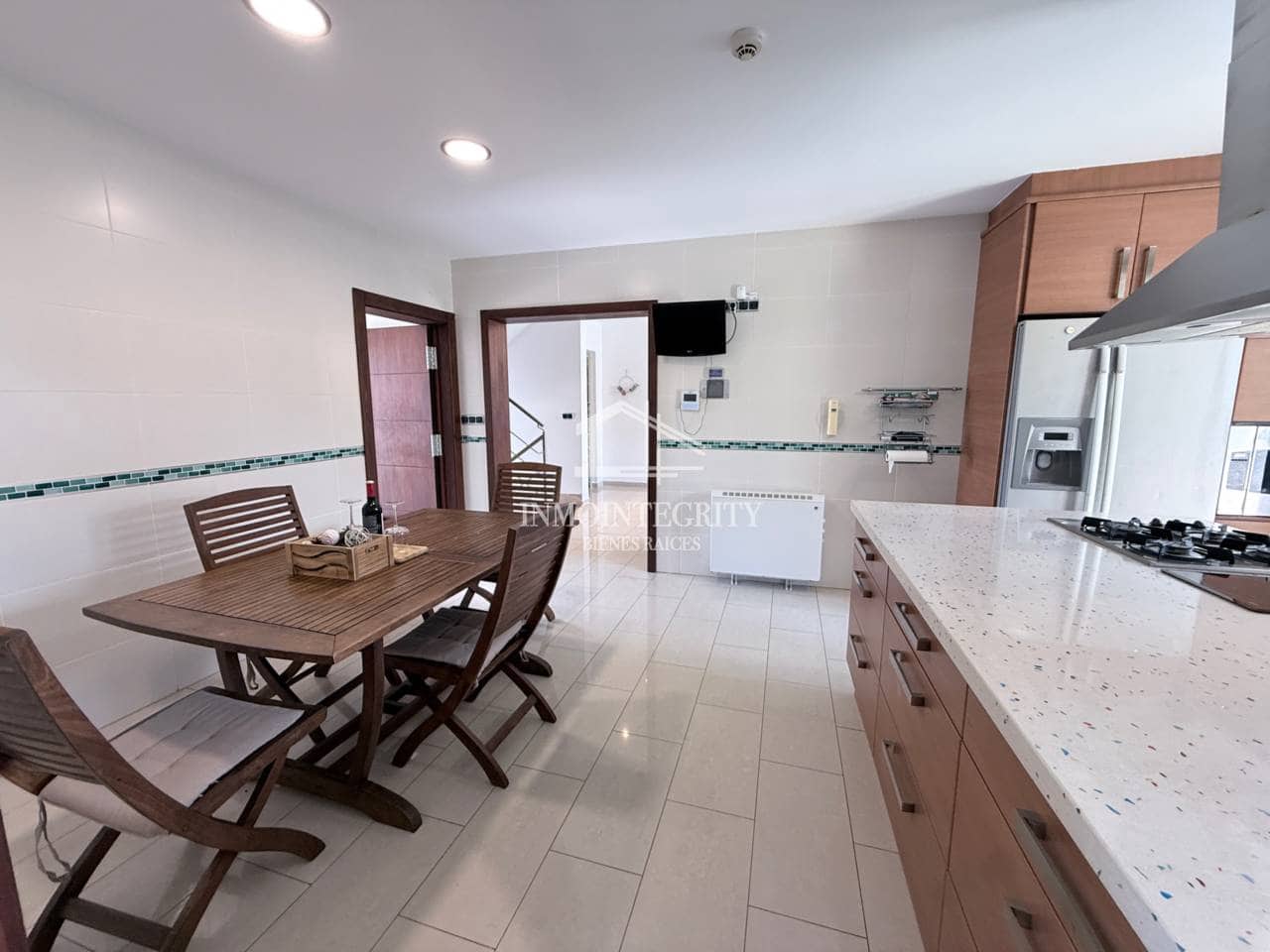 5 sypialnia Willa na sprzedaż w Oropesa  z basenem garażem - 1 355 000 € (Ref: 10052238)