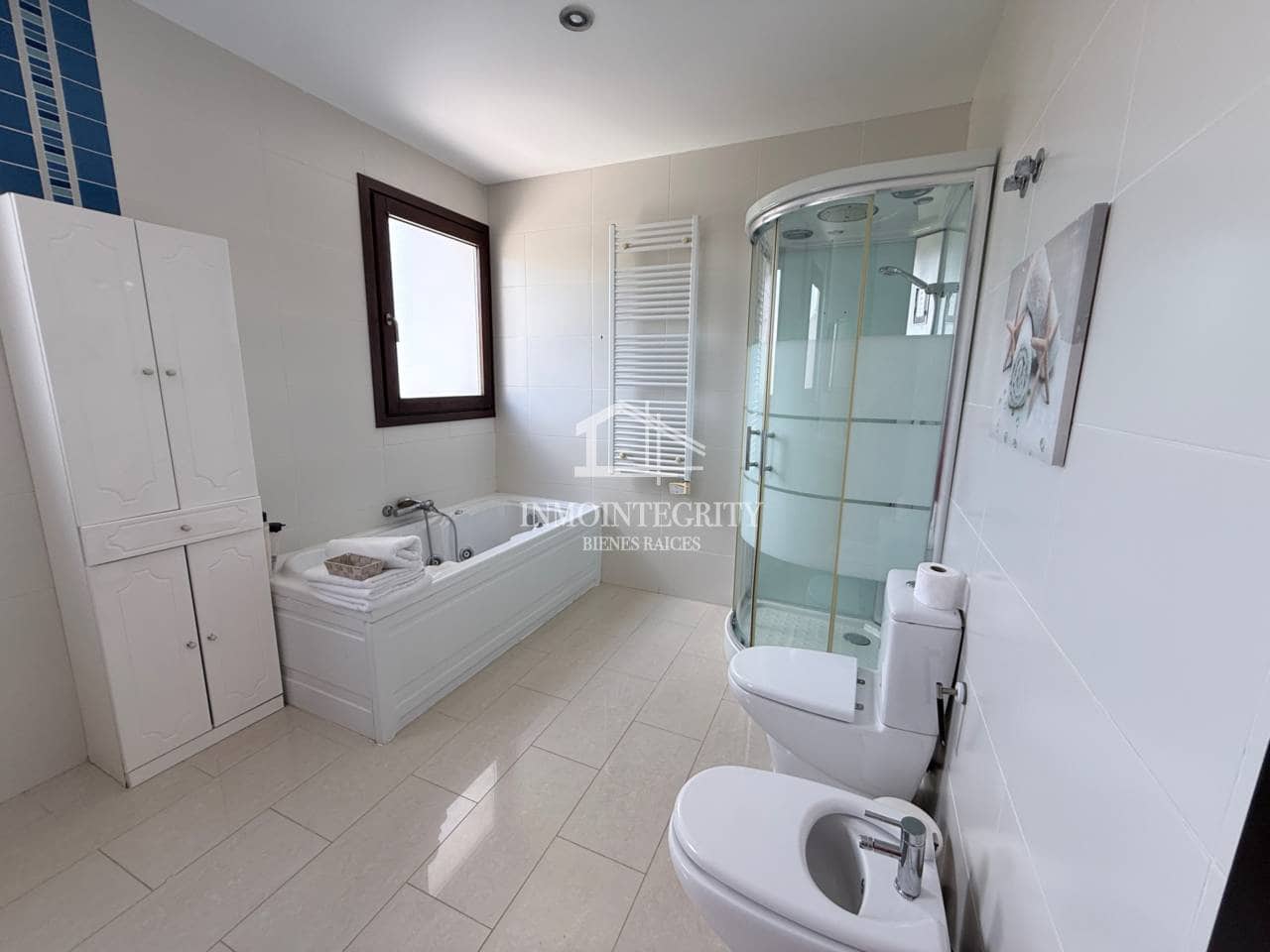 5 sypialnia Willa na sprzedaż w Oropesa  z basenem garażem - 1 355 000 € (Ref: 10052238)