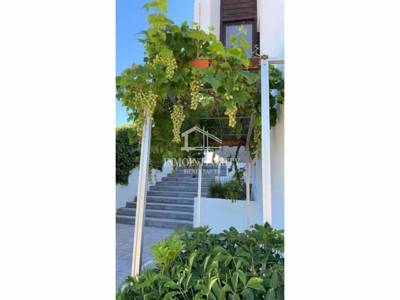 5 sypialnia Willa na sprzedaż w Oropesa  z basenem garażem - 1 355 000 € (Ref: 10052238)