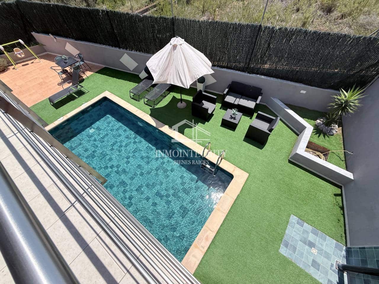 5 sypialnia Willa na sprzedaż w Oropesa  z basenem garażem - 1 355 000 € (Ref: 10052238)