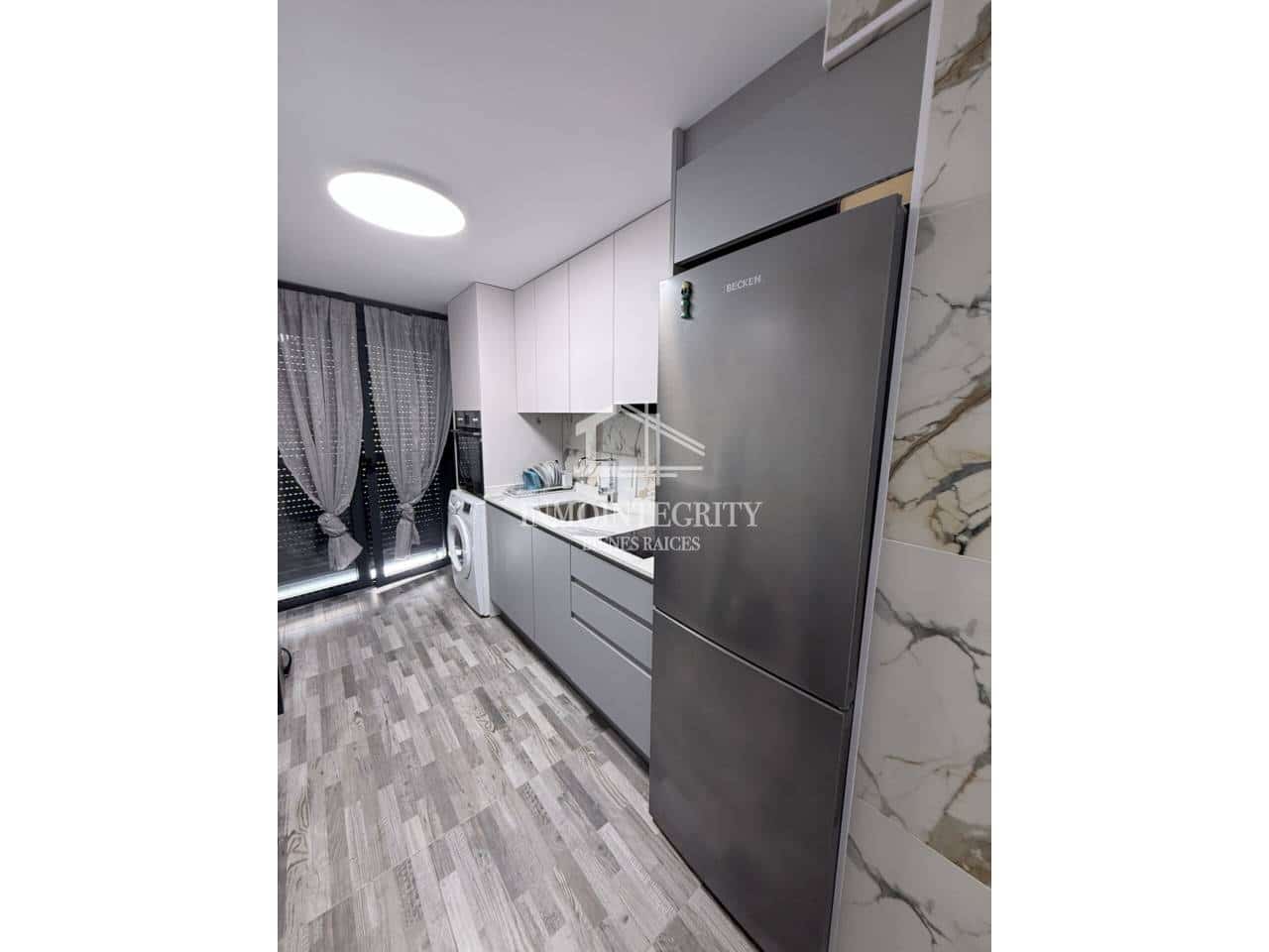 2 slaapkamer Appartement te koop in Oropesa  met garage - € 203.000 (Ref: 10052241)