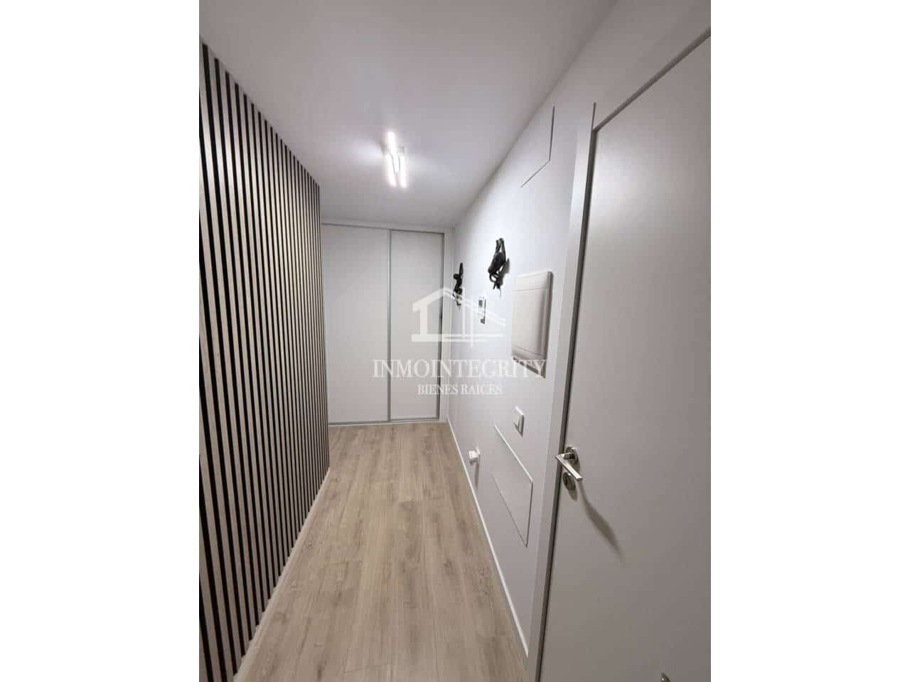 2 slaapkamer Appartement te koop in Oropesa  met garage - € 203.000 (Ref: 10052241)