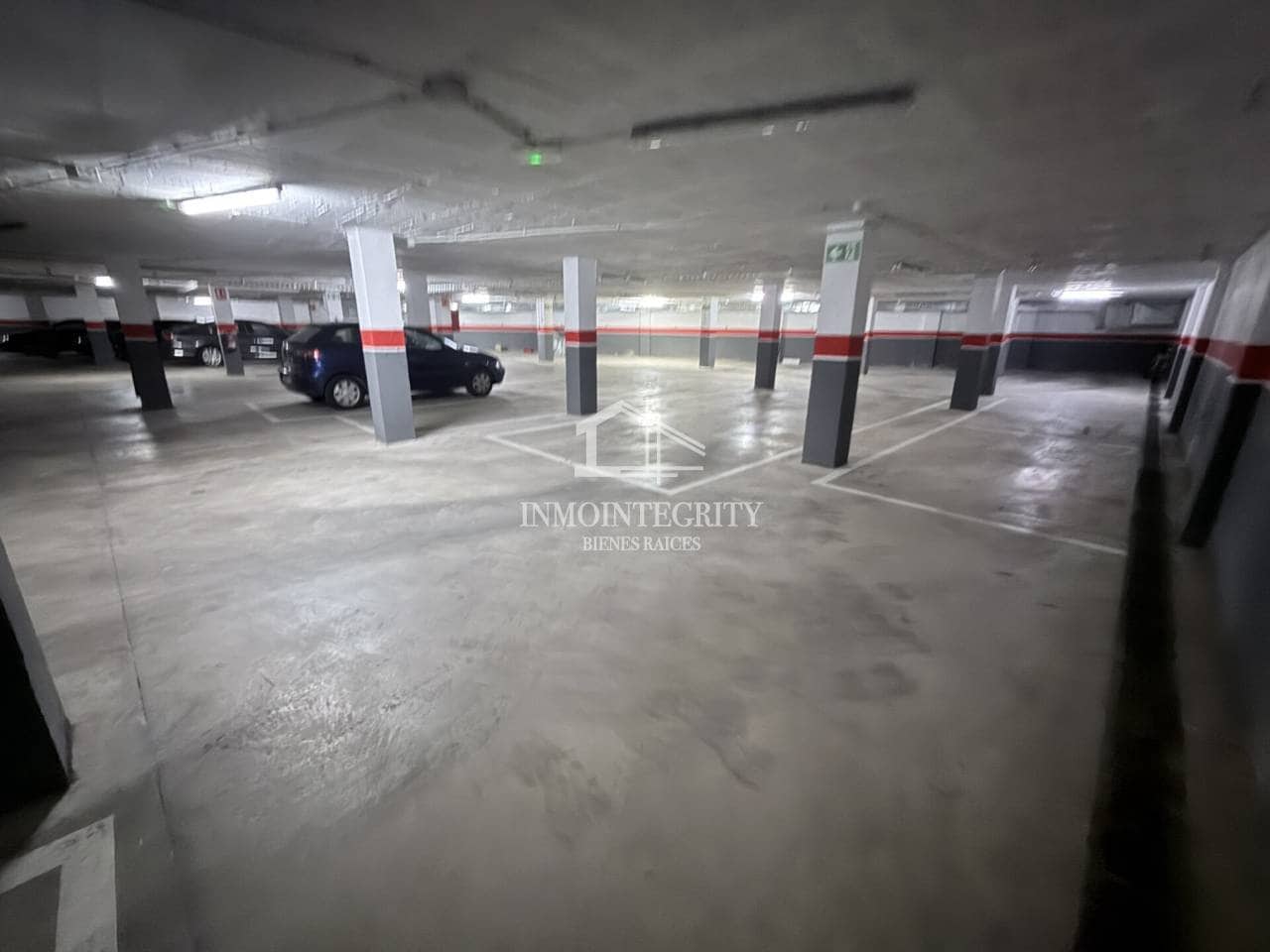 2 slaapkamer Appartement te koop in Oropesa  met garage - € 203.000 (Ref: 10052241)