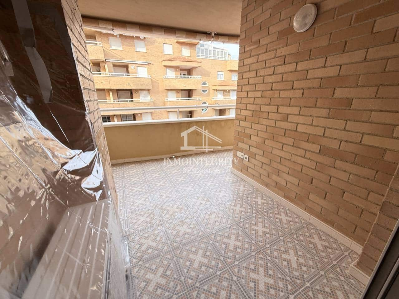 2 soverom Leilighet til salgs i Oropesa  med svømmebasseng garasje - € 163 000 (Ref: 10052242)