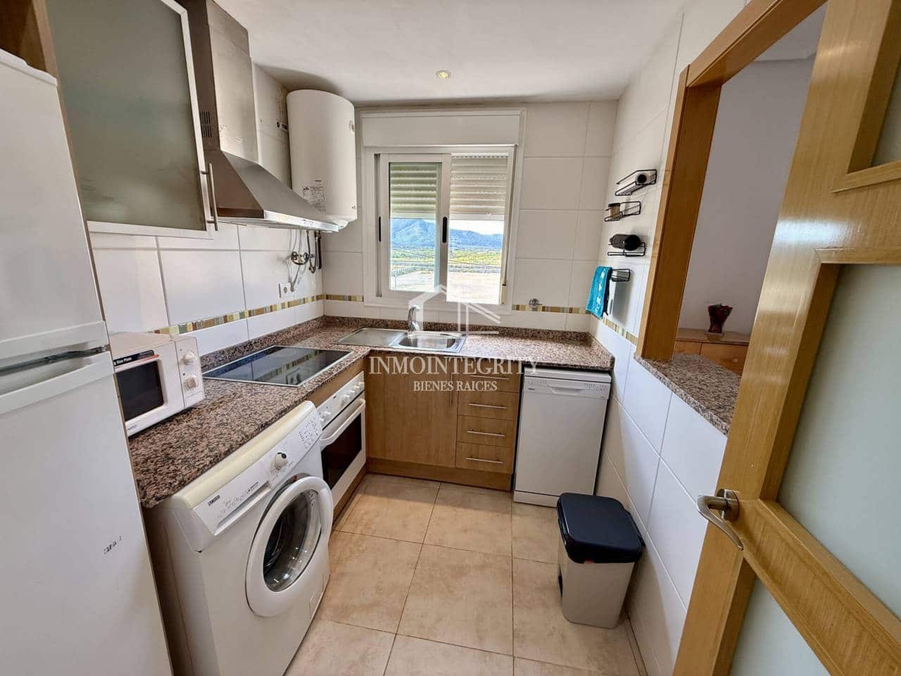 3 sypialnia Apartament na sprzedaż w Oropesa  z basenem garażem - 168 000 € (Ref: 10052244)
