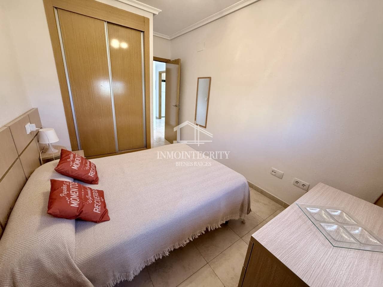3 sypialnia Apartament na sprzedaż w Oropesa  z basenem garażem - 168 000 € (Ref: 10052244)