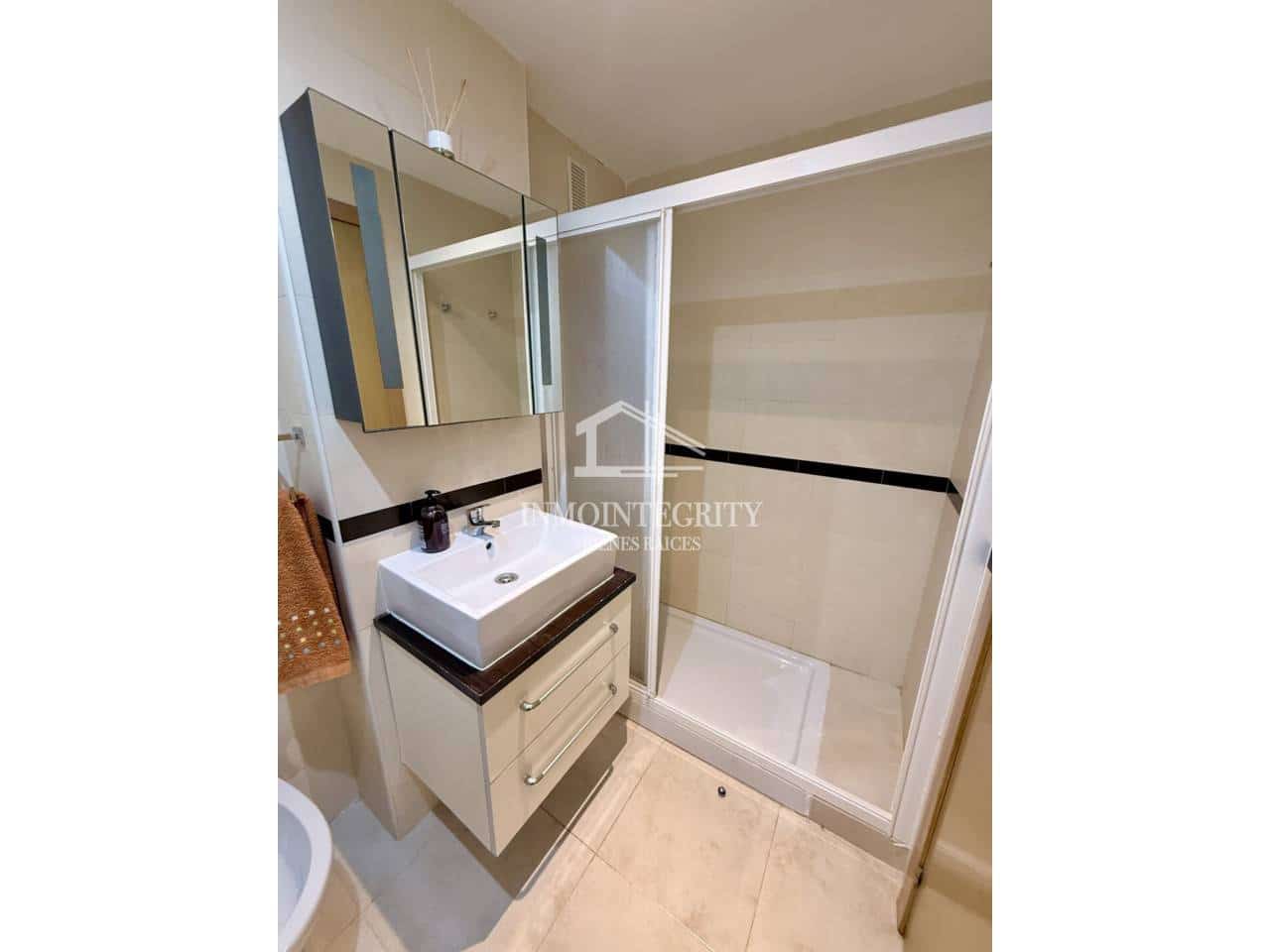 3 sypialnia Apartament na sprzedaż w Oropesa  z basenem garażem - 168 000 € (Ref: 10052244)
