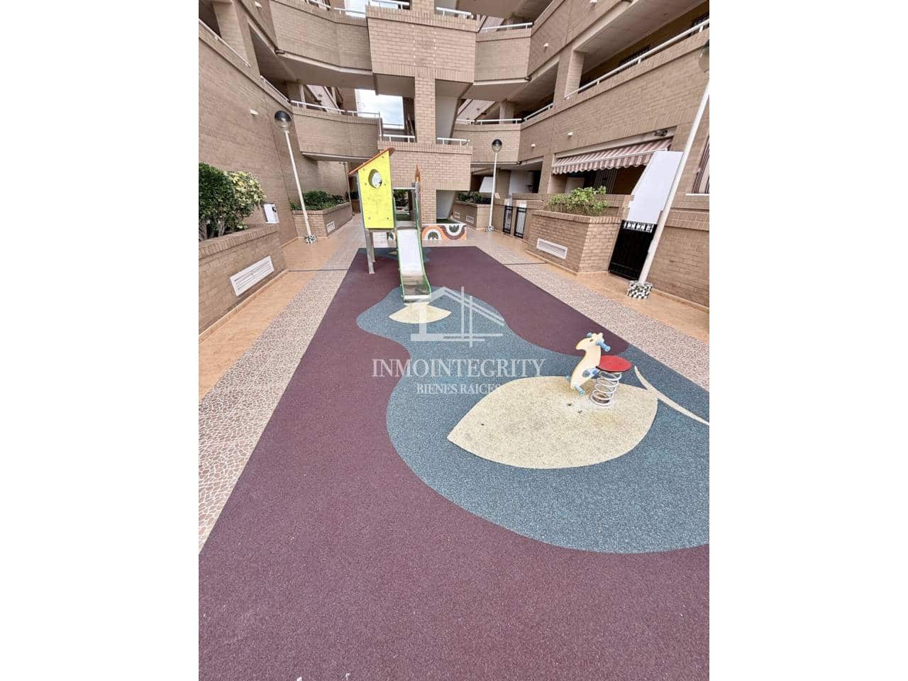 3 sypialnia Apartament na sprzedaż w Oropesa  z basenem garażem - 168 000 € (Ref: 10052244)