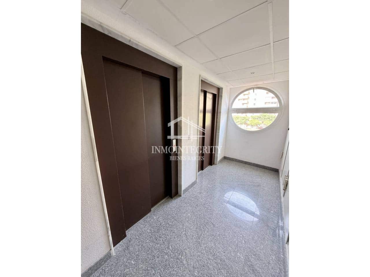 3 sypialnia Apartament na sprzedaż w Oropesa  z basenem garażem - 168 000 € (Ref: 10052244)