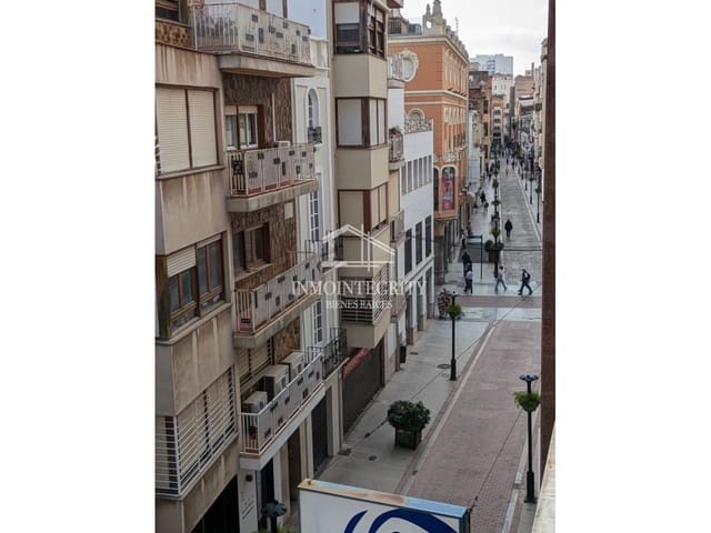 4 sovrum Lägenhet till salu i Castelló de la Plana med garage - 350 000 € (Ref: 10052246)