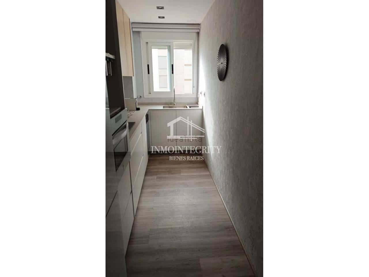 2 bedroom Flat for sale in Oropesa  with pool - € 335,000 (Ref: 10052247)