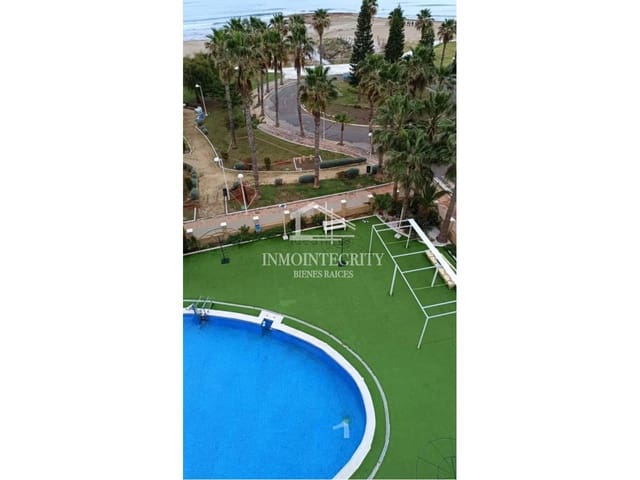 2 bedroom Flat for sale in Oropesa  with pool - € 335,000 (Ref: 10052247)
